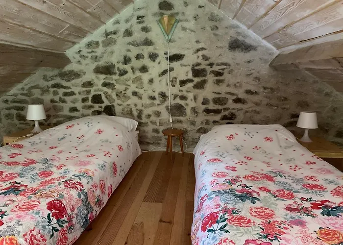 Petite Maison Conjat