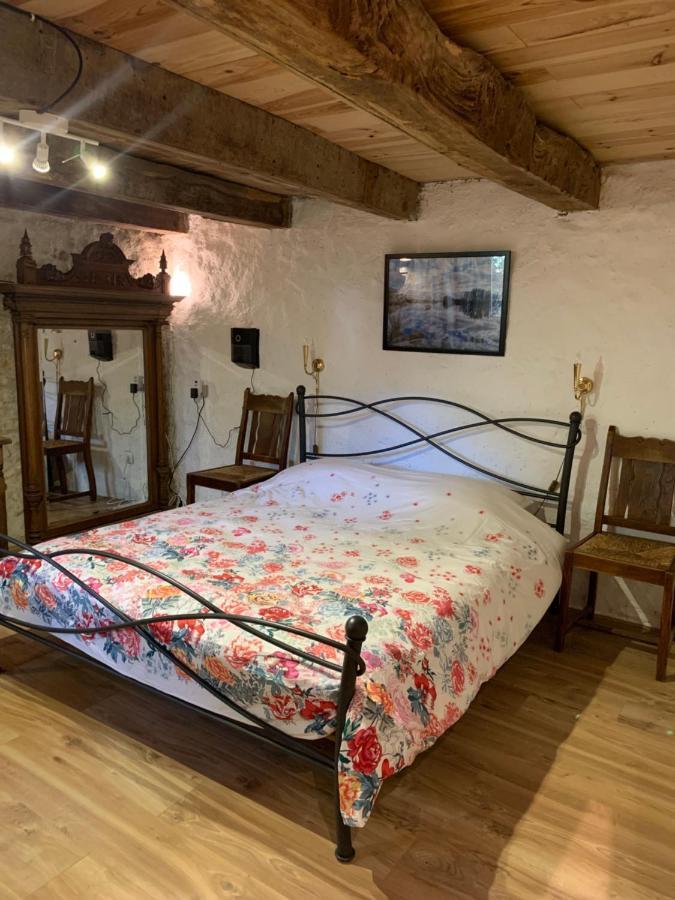 Petite Maison Conjat